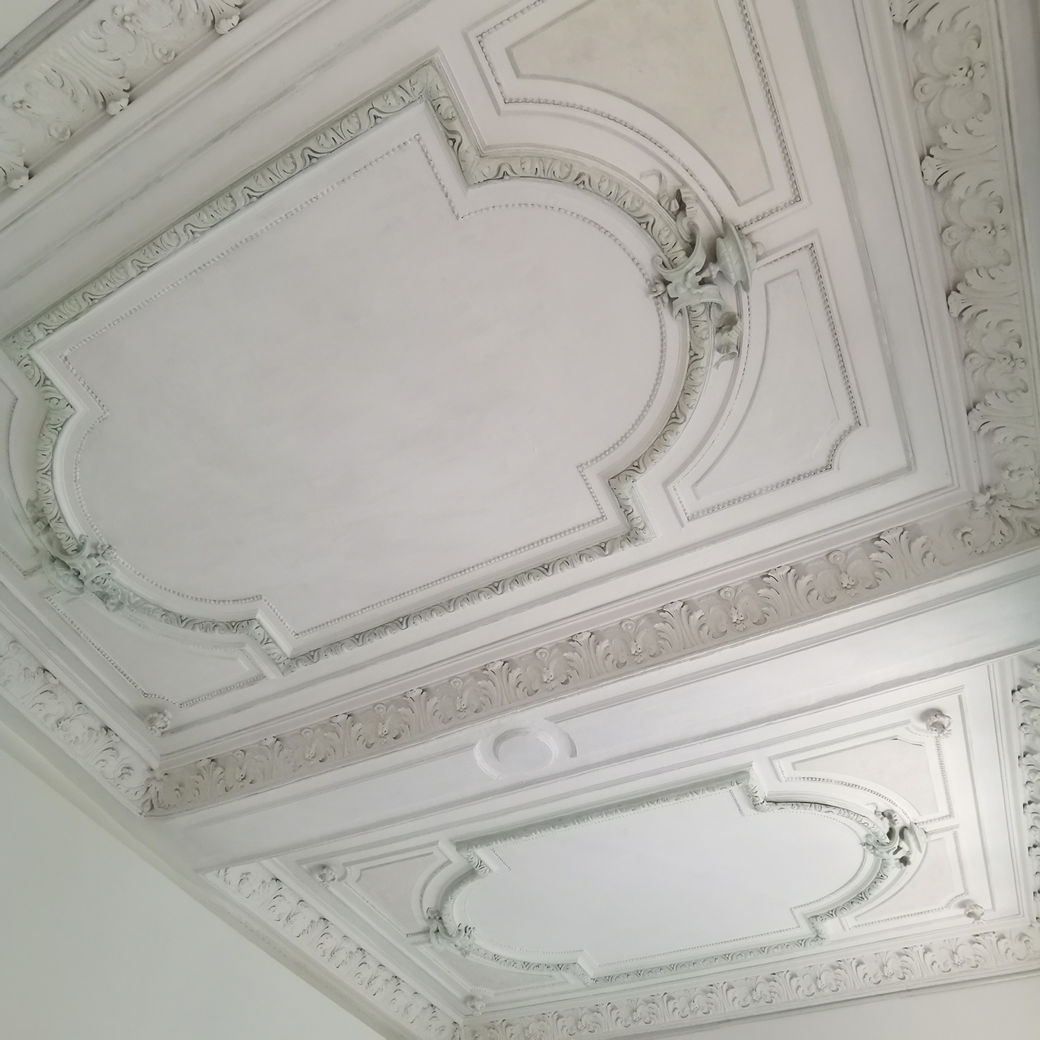 Restauration d’un plafond à caissons XIXe